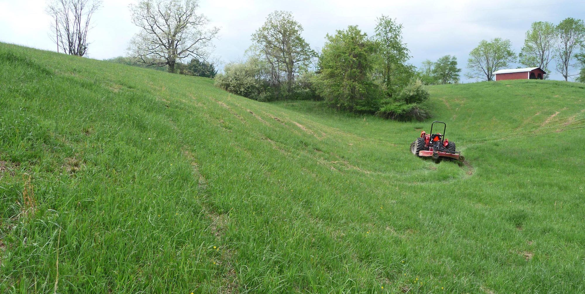 Lawn Mowers: How to Navigate Steep Hills | ReviewThis